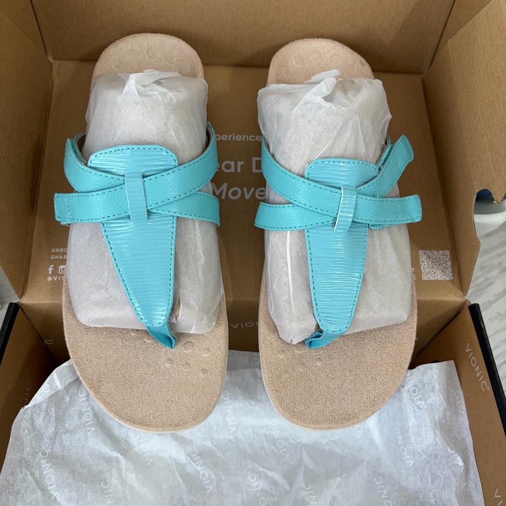 NIB Vionic Aqua Karley Sandals 7.5 Med - Picture 2 of 7